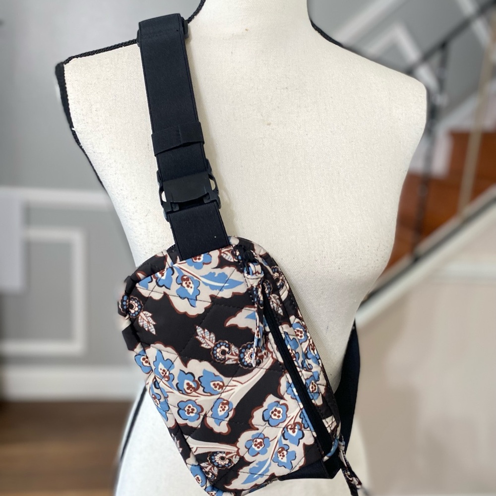 Vera Bradley Floral Crossbody travel paisley bag